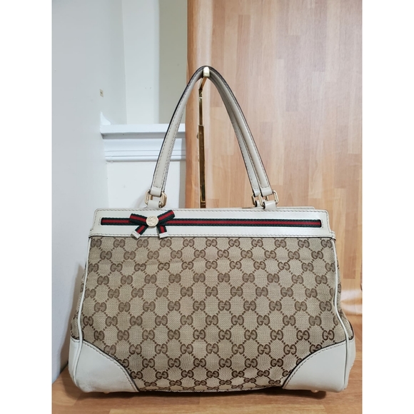 GUCCI Beige/Ivory GG Canvas Mayfair Medium Tote Bag - Picture 1 of 13